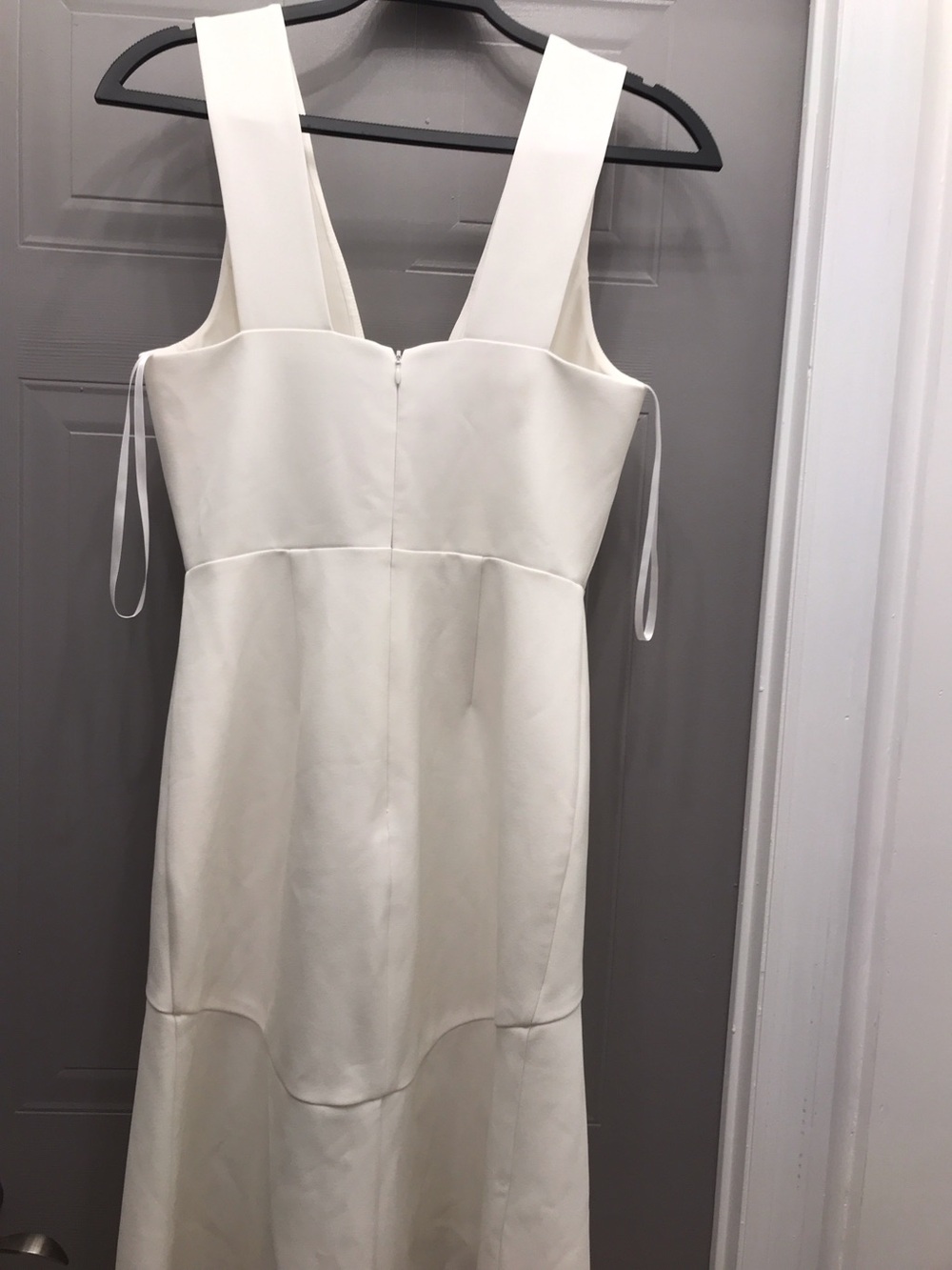 BCBG MaxAzria White Ivory High-Low Dress Size 6 Elegant Formal Cocktail